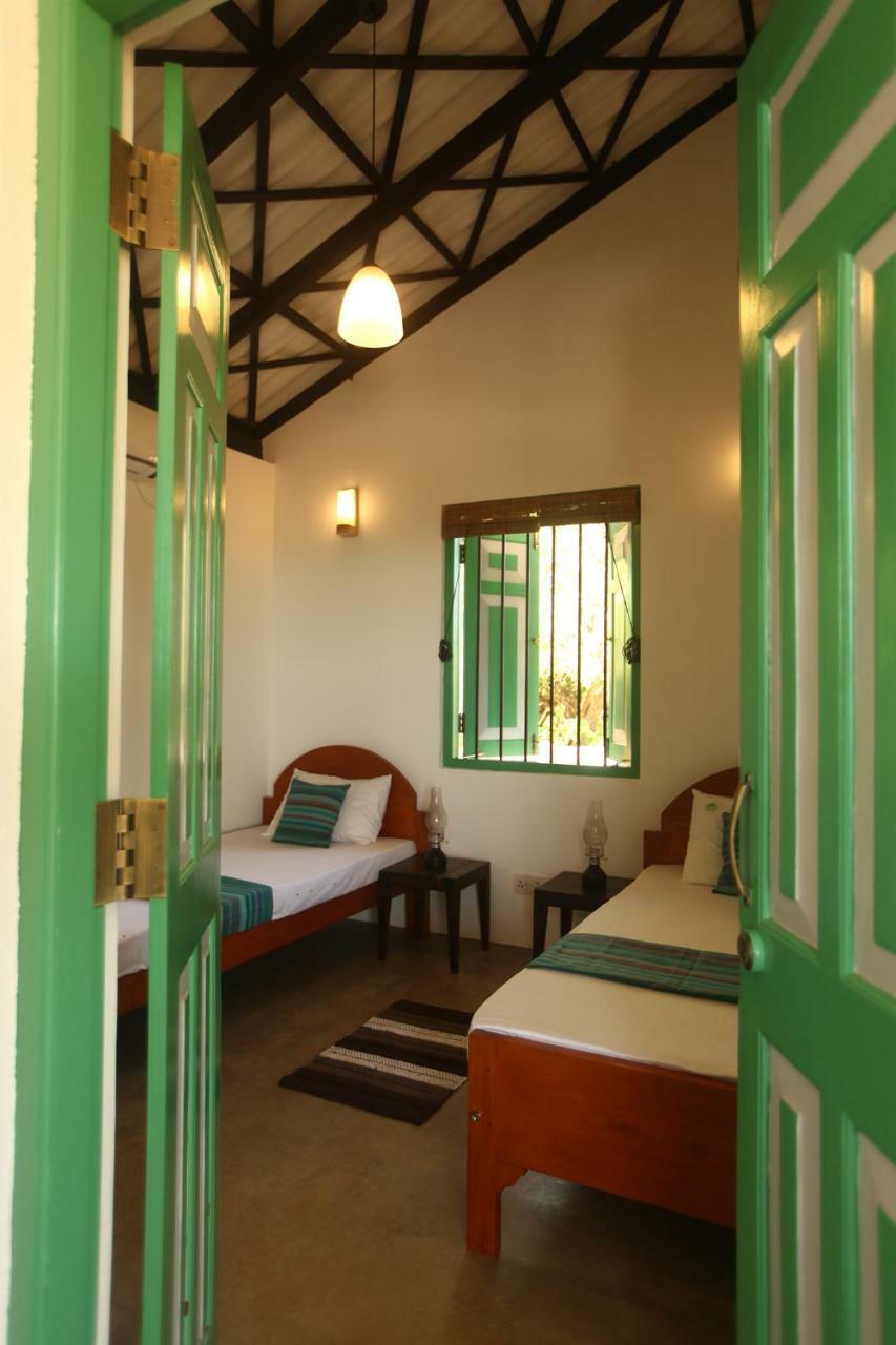 Nil Sisila Beach Resort Яла Екстериор снимка